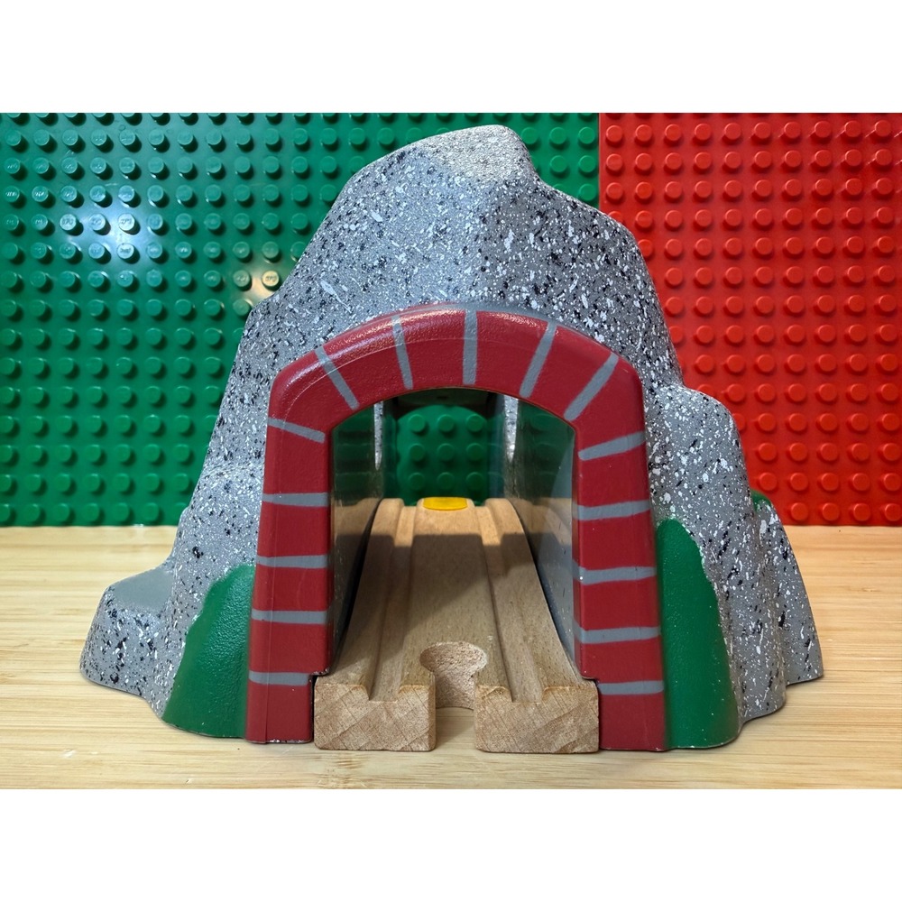 BRIO 33481 Adventure Tunnel Wooden Railway Train Track - Sound doesn't work